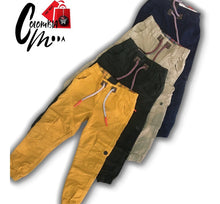 Cargar imagen en el visor de la galerÃa, JOGGER EN DRILL CAMUFLADO PARA NIÑO