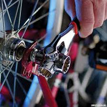 Cargar imagen en el visor de la galería, 😱 Llave multifuncional 360° 🔥