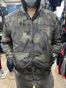 CHAQUETA IMPERMEABLE TIPO CAMUFLADA😎